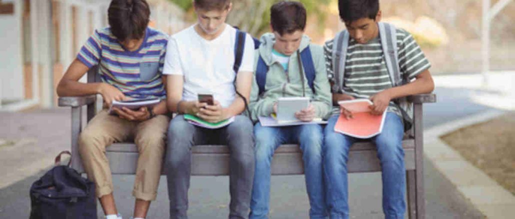 Konzentrationsstörung – Handyverbot im Klassenzimmer löst Problem nicht